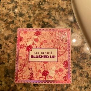 Ace beaute blushed up